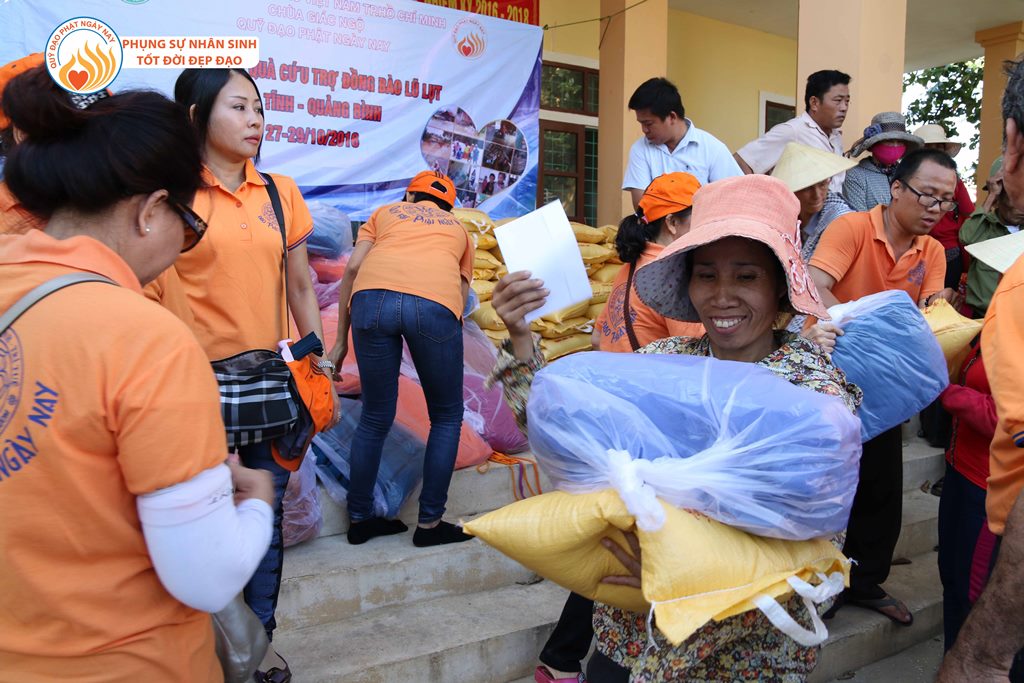 Quỹ Đạo Phật Ngày Nay – Tổng Kết Chương Trình Cứu Trợ Đồng Bào Lũ Lụt Tại Quảng Bình &amp; Hà Tĩnh Đợt 1 - Tháng 10/2016 (C88-1)