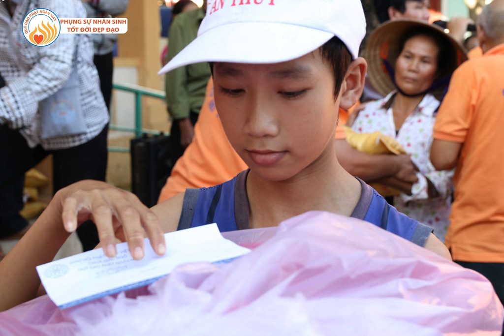 Quỹ Đạo Phật Ngày Nay – Tổng Kết Chương Trình Cứu Trợ Đồng Bào Lũ Lụt Tại Quảng Bình &amp; Hà Tĩnh Đợt 1 - Tháng 10/2016 (C88-1)
