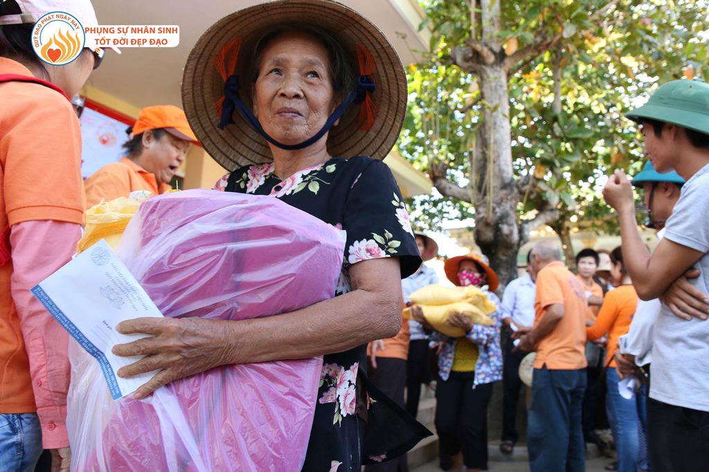 Quỹ Đạo Phật Ngày Nay – Tổng Kết Chương Trình Cứu Trợ Đồng Bào Lũ Lụt Tại Quảng Bình &amp; Hà Tĩnh Đợt 1 - Tháng 10/2016 (C88-1)