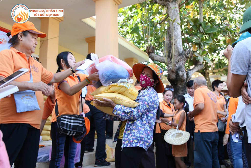 Quỹ Đạo Phật Ngày Nay – Tổng Kết Chương Trình Cứu Trợ Đồng Bào Lũ Lụt Tại Quảng Bình &amp; Hà Tĩnh Đợt 1 - Tháng 10/2016 (C88-1)