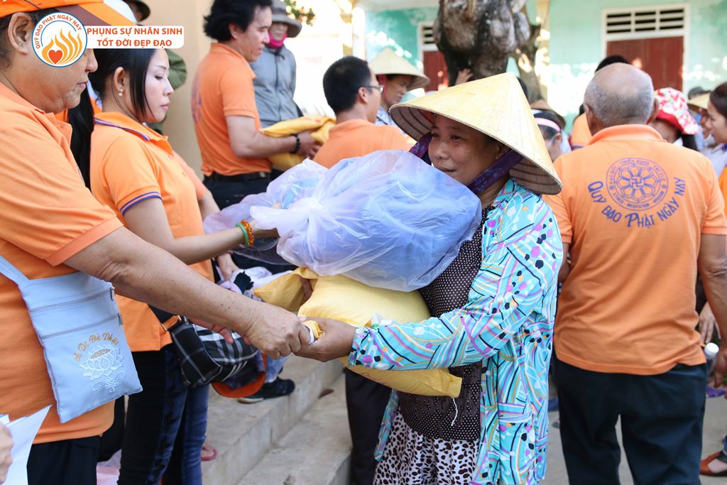 Quỹ Đạo Phật Ngày Nay – Tổng Kết Chương Trình Cứu Trợ Đồng Bào Lũ Lụt Tại Quảng Bình &amp; Hà Tĩnh Đợt 1 - Tháng 10/2016 (C88-1)