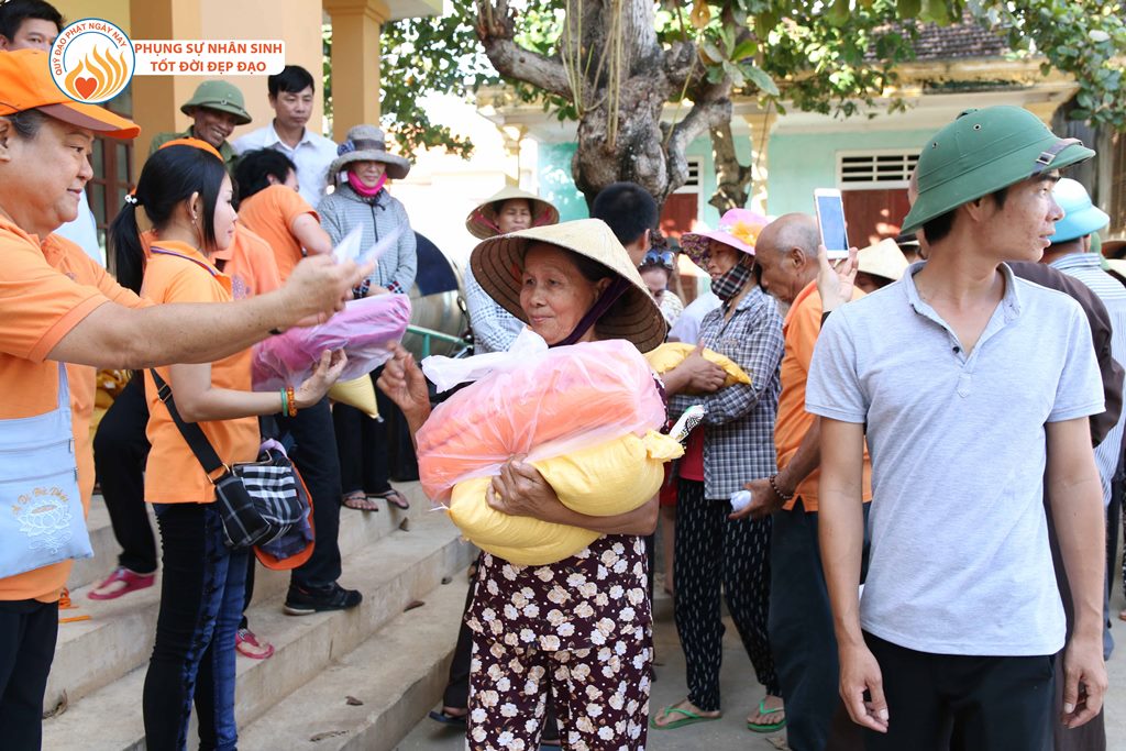 Quỹ Đạo Phật Ngày Nay – Tổng Kết Chương Trình Cứu Trợ Đồng Bào Lũ Lụt Tại Quảng Bình &amp; Hà Tĩnh Đợt 1 - Tháng 10/2016 (C88-1)