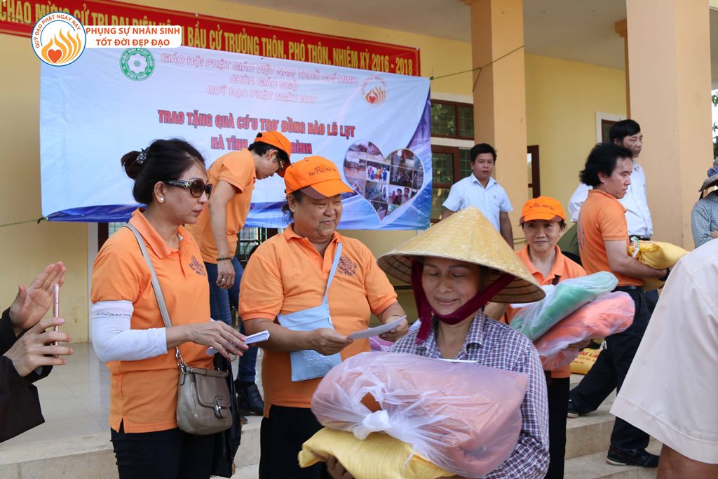 Quỹ Đạo Phật Ngày Nay – Tổng Kết Chương Trình Cứu Trợ Đồng Bào Lũ Lụt Tại Quảng Bình &amp; Hà Tĩnh Đợt 1 - Tháng 10/2016 (C88-1)
