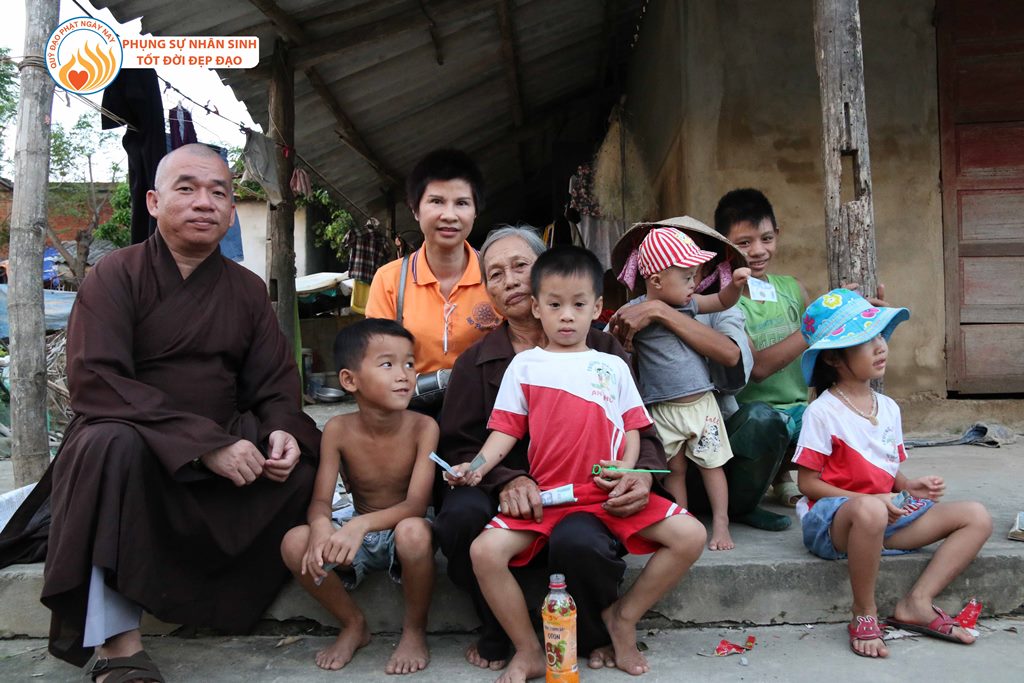 Quỹ Đạo Phật Ngày Nay – Tổng Kết Chương Trình Cứu Trợ Đồng Bào Lũ Lụt Tại Quảng Bình &amp; Hà Tĩnh Đợt 1 - Tháng 10/2016 (C88-1)
