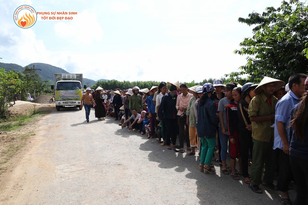 Quỹ Đạo Phật Ngày Nay – Tổng Kết Chương Trình Cứu Trợ Đồng Bào Lũ Lụt Tại Quảng Bình &amp; Hà Tĩnh Đợt 1 - Tháng 10/2016 (C88-1)