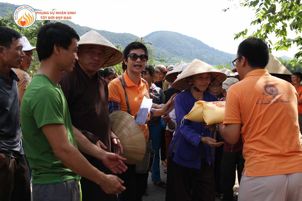 Quỹ Đạo Phật Ngày Nay – Tổng Kết Chương Trình Cứu Trợ Đồng Bào Lũ Lụt Tại Quảng Bình &amp; Hà Tĩnh Đợt 1 - Tháng 10/2016 (C88-1)