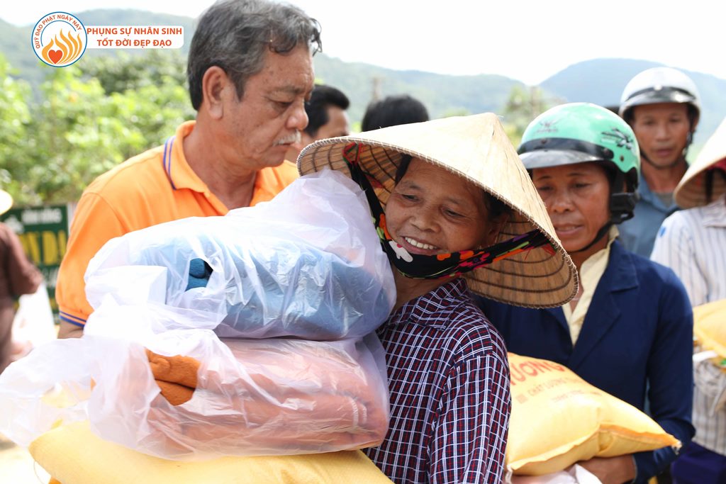 Quỹ Đạo Phật Ngày Nay – Tổng Kết Chương Trình Cứu Trợ Đồng Bào Lũ Lụt Tại Quảng Bình &amp; Hà Tĩnh Đợt 1 - Tháng 10/2016 (C88-1)