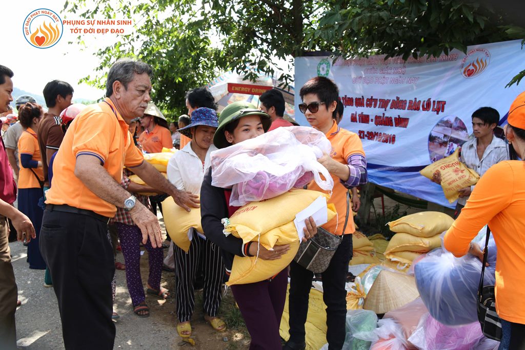 Quỹ Đạo Phật Ngày Nay – Tổng Kết Chương Trình Cứu Trợ Đồng Bào Lũ Lụt Tại Quảng Bình &amp; Hà Tĩnh Đợt 1 - Tháng 10/2016 (C88-1)