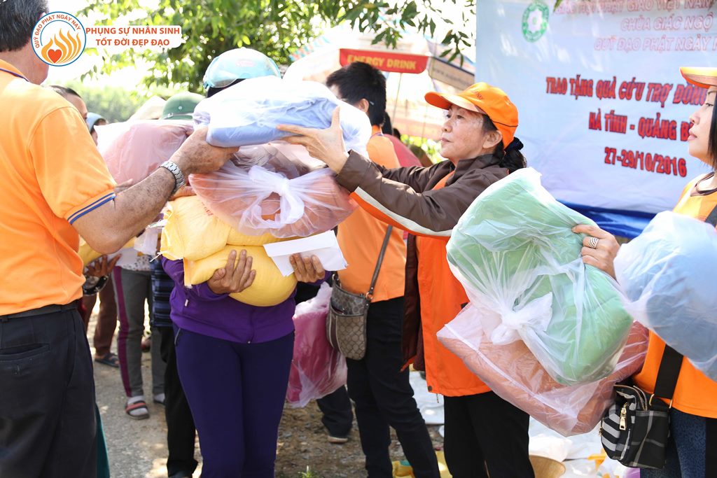 Quỹ Đạo Phật Ngày Nay – Tổng Kết Chương Trình Cứu Trợ Đồng Bào Lũ Lụt Tại Quảng Bình &amp; Hà Tĩnh Đợt 1 - Tháng 10/2016 (C88-1)