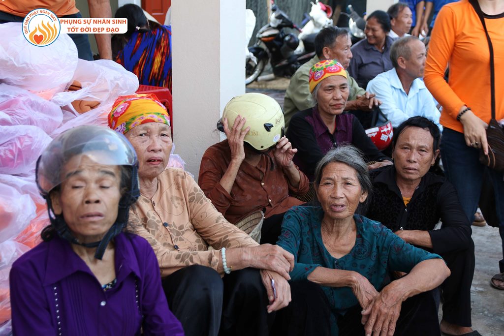Quỹ Đạo Phật Ngày Nay – Tổng Kết Chương Trình Cứu Trợ Đồng Bào Lũ Lụt Tại Quảng Bình &amp; Hà Tĩnh Đợt 1 - Tháng 10/2016 (C88-1)