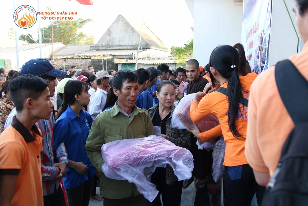 Quỹ Đạo Phật Ngày Nay – Tổng Kết Chương Trình Cứu Trợ Đồng Bào Lũ Lụt Tại Quảng Bình &amp; Hà Tĩnh Đợt 1 - Tháng 10/2016 (C88-1)