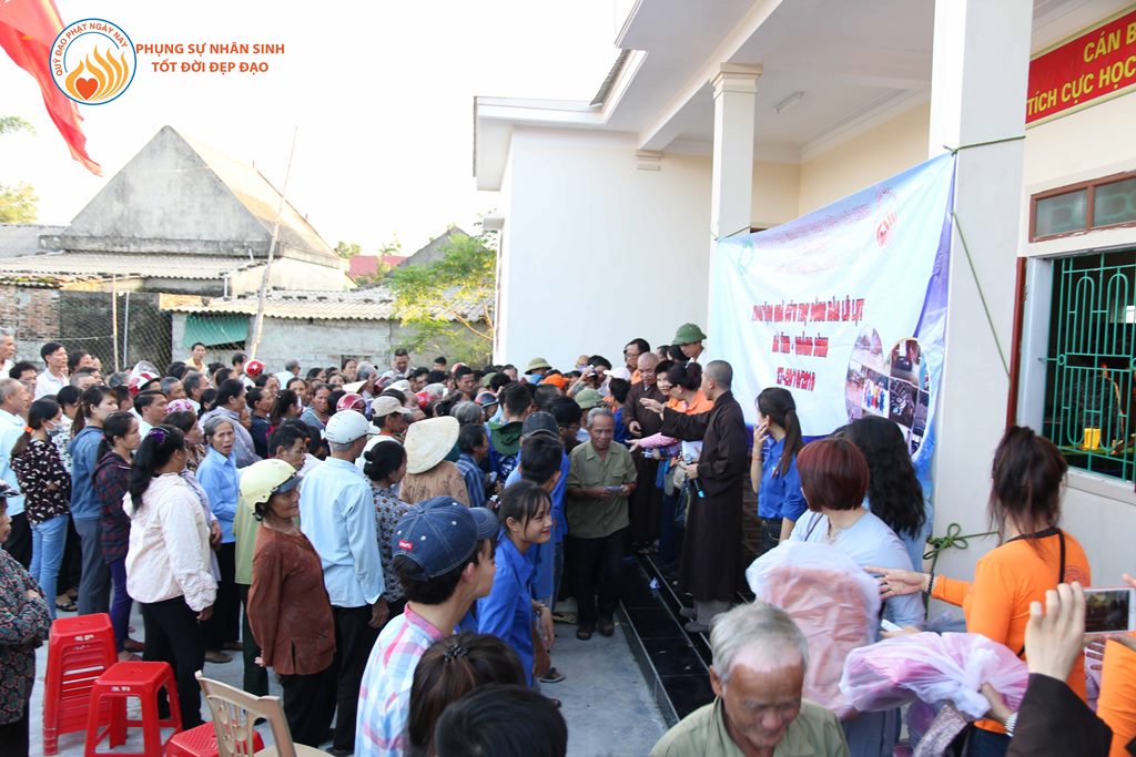 Quỹ Đạo Phật Ngày Nay – Tổng Kết Chương Trình Cứu Trợ Đồng Bào Lũ Lụt Tại Quảng Bình &amp; Hà Tĩnh Đợt 1 - Tháng 10/2016 (C88-1)