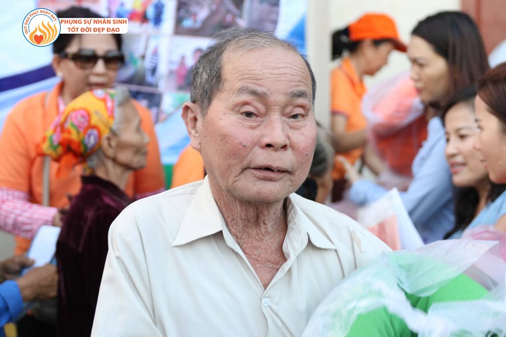 Quỹ Đạo Phật Ngày Nay – Tổng Kết Chương Trình Cứu Trợ Đồng Bào Lũ Lụt Tại Quảng Bình &amp; Hà Tĩnh Đợt 1 - Tháng 10/2016 (C88-1)