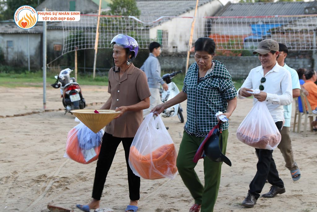 Quỹ Đạo Phật Ngày Nay – Tổng Kết Chương Trình Cứu Trợ Đồng Bào Lũ Lụt Tại Quảng Bình &amp; Hà Tĩnh Đợt 1 - Tháng 10/2016 (C88-1)