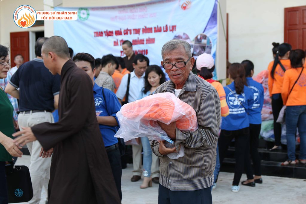 Quỹ Đạo Phật Ngày Nay – Tổng Kết Chương Trình Cứu Trợ Đồng Bào Lũ Lụt Tại Quảng Bình &amp; Hà Tĩnh Đợt 1 - Tháng 10/2016 (C88-1)