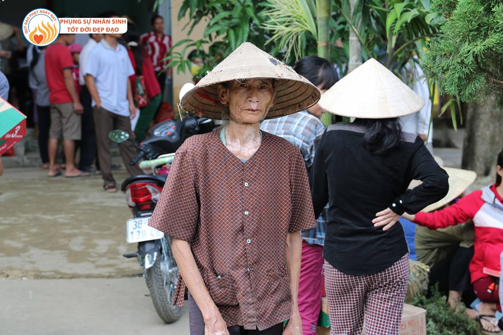 Quỹ Đạo Phật Ngày Nay – Tổng Kết Chương Trình Cứu Trợ Đồng Bào Lũ Lụt Tại Quảng Bình &amp; Hà Tĩnh Đợt 1 - Tháng 10/2016 (C88-1)