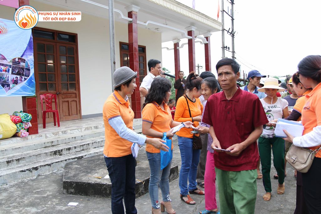 Quỹ Đạo Phật Ngày Nay – Tổng Kết Chương Trình Cứu Trợ Đồng Bào Lũ Lụt Tại Quảng Bình &amp; Hà Tĩnh Đợt 1 - Tháng 10/2016 (C88-1)