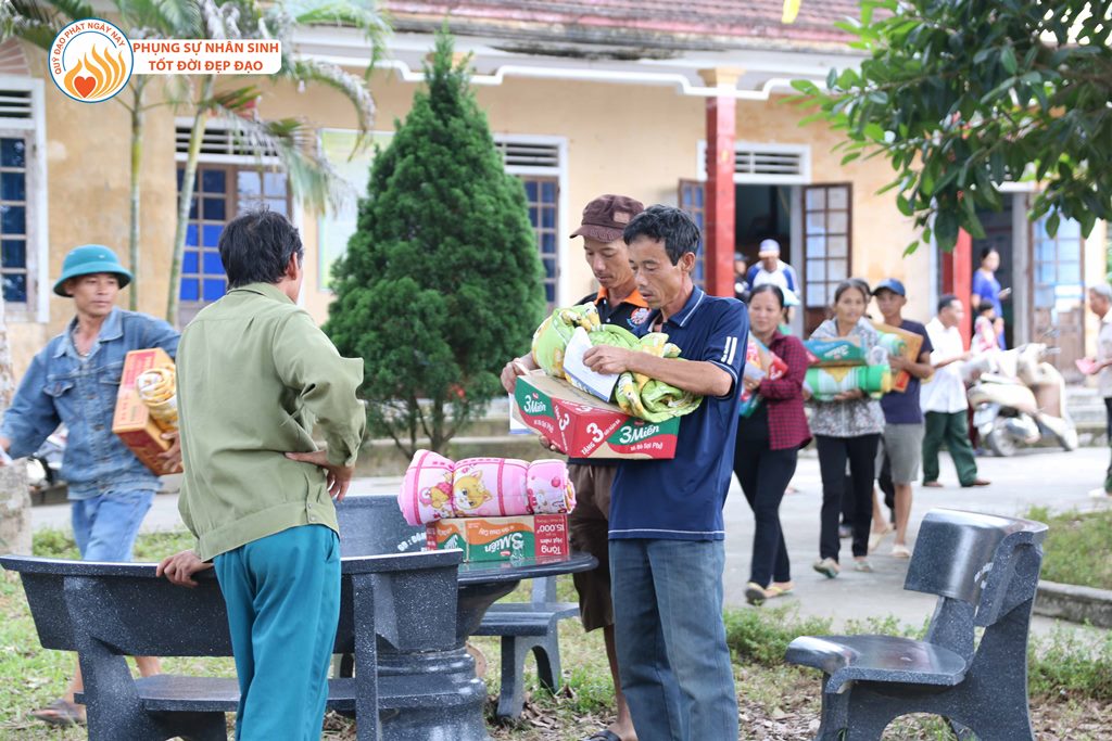 Quỹ Đạo Phật Ngày Nay – Tổng Kết Chương Trình Cứu Trợ Đồng Bào Lũ Lụt Tại Quảng Bình &amp; Hà Tĩnh Đợt 1 - Tháng 10/2016 (C88-1)
