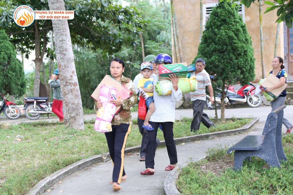 Quỹ Đạo Phật Ngày Nay – Tổng Kết Chương Trình Cứu Trợ Đồng Bào Lũ Lụt Tại Quảng Bình &amp; Hà Tĩnh Đợt 1 - Tháng 10/2016 (C88-1)