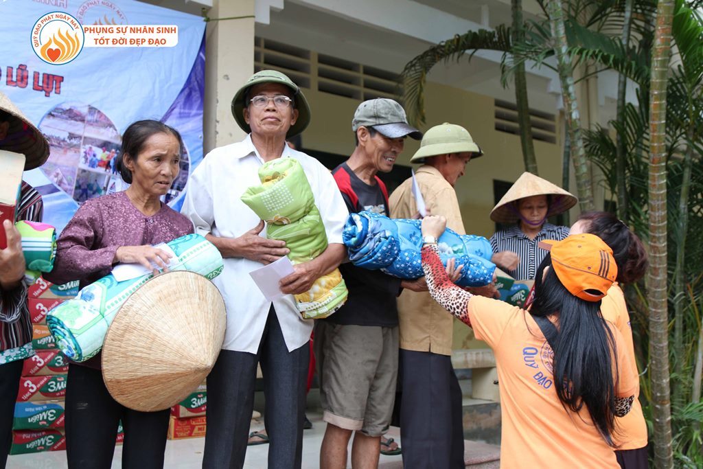 Quỹ Đạo Phật Ngày Nay – Tổng Kết Chương Trình Cứu Trợ Đồng Bào Lũ Lụt Tại Quảng Bình &amp; Hà Tĩnh Đợt 1 - Tháng 10/2016 (C88-1)