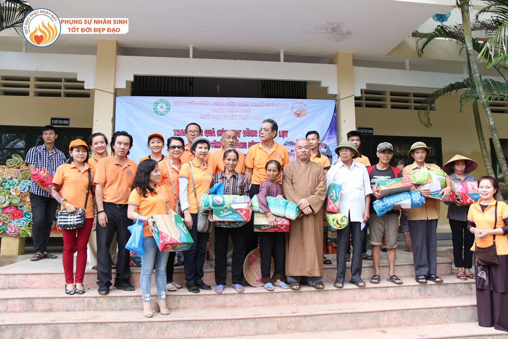 Quỹ Đạo Phật Ngày Nay – Tổng Kết Chương Trình Cứu Trợ Đồng Bào Lũ Lụt Tại Quảng Bình &amp; Hà Tĩnh Đợt 1 - Tháng 10/2016 (C88-1)