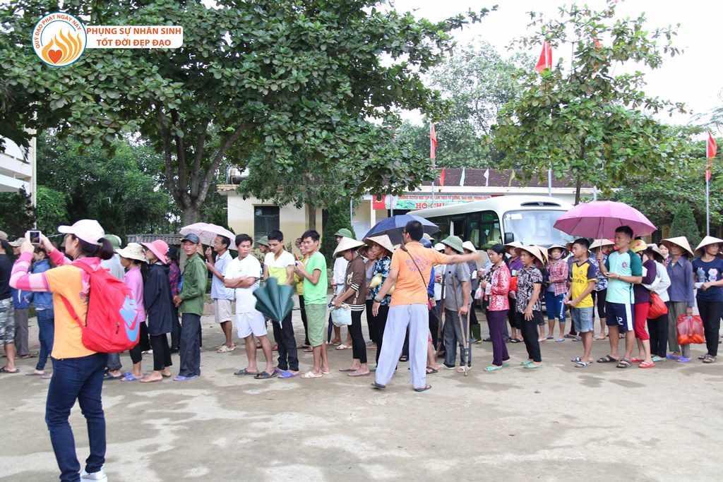Quỹ Đạo Phật Ngày Nay – Tổng Kết Chương Trình Cứu Trợ Đồng Bào Lũ Lụt Tại Quảng Bình &amp; Hà Tĩnh Đợt 1 - Tháng 10/2016 (C88-1)
