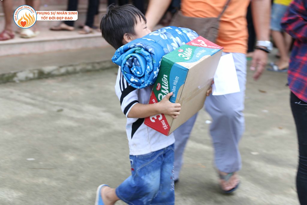 Quỹ Đạo Phật Ngày Nay – Tổng Kết Chương Trình Cứu Trợ Đồng Bào Lũ Lụt Tại Quảng Bình &amp; Hà Tĩnh Đợt 1 - Tháng 10/2016 (C88-1)