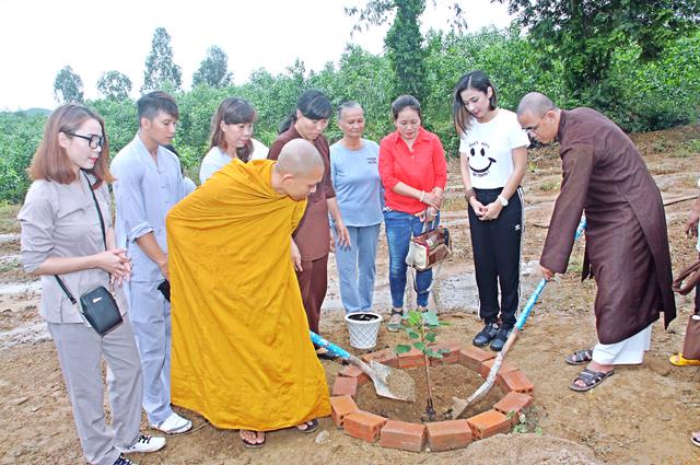 Chuyến Từ Thiện Vùng Núi Ninh Tân- Khánh Hòa