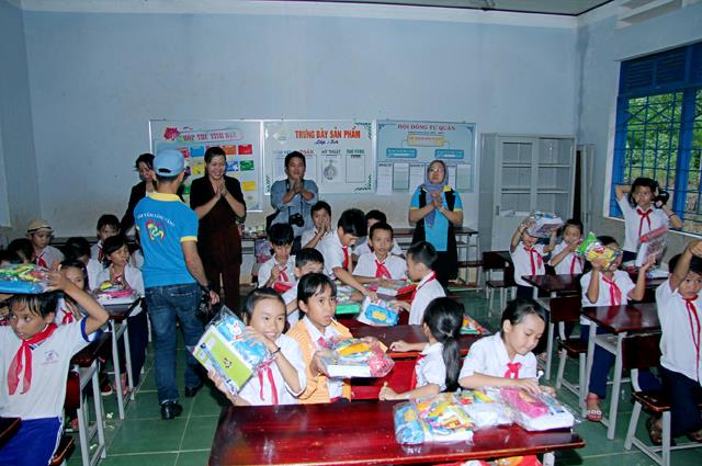 Chuyến Từ Thiện Vùng Núi Ninh Tân- Khánh Hòa