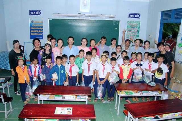 Chuyến Từ Thiện Vùng Núi Ninh Tân- Khánh Hòa