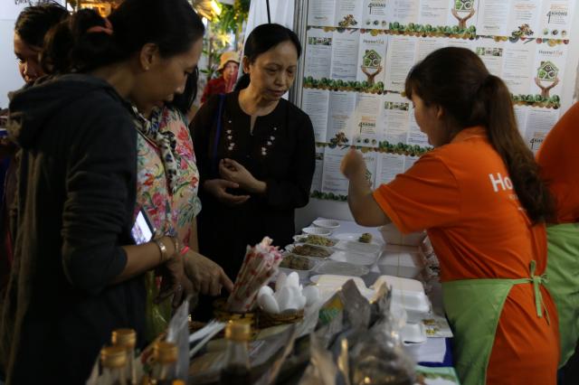 TP. HCM: Long trọng khai mạc tuần lễ văn hóa Phật giáo chào mừng 35 năm thành lập GHPGVN
