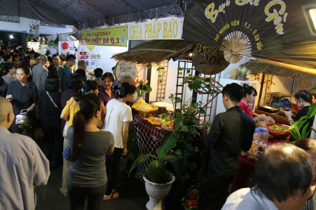 TP. HCM: Long trọng khai mạc tuần lễ văn hóa Phật giáo chào mừng 35 năm thành lập GHPGVN