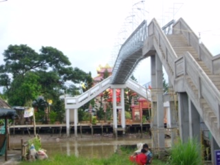 Chiếc cầu mơ ước của Thượng Tọa