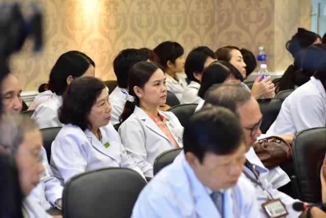 Chương trình Tổng kết Chăm sóc y tế 2016 Quý Tu sĩ và &quot; Chung tay vì người bệnh&quot;