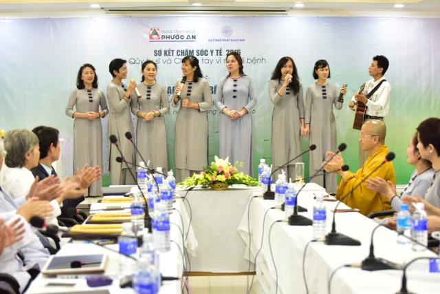 Chương trình Tổng kết Chăm sóc y tế 2016 Quý Tu sĩ và &quot; Chung tay vì người bệnh&quot;