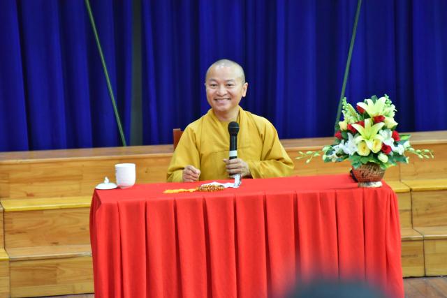 TT.Thích Nhật Từ: Thuyết giảng tại Đại Học Khoa học Xã hội và Nhân văn TP. HCM