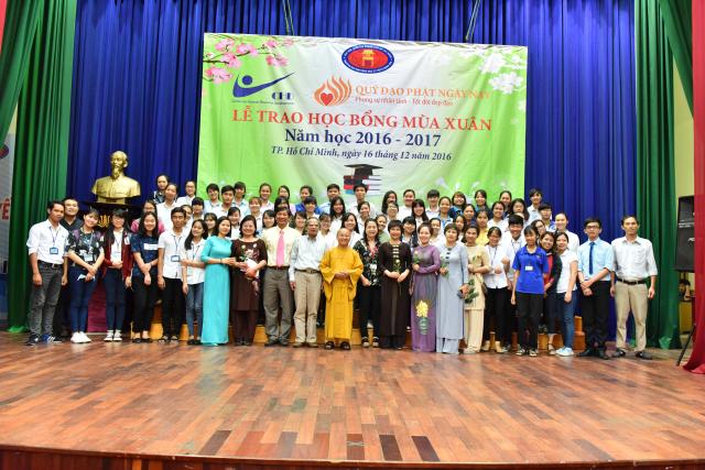 TT.Thích Nhật Từ: Thuyết giảng tại Đại Học Khoa học Xã hội và Nhân văn TP. HCM