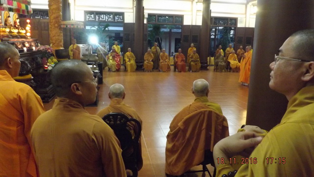 Trang nghiêm lễ nhập kim quan Trưởng lão Hòa thượng Thích Thiện Bình