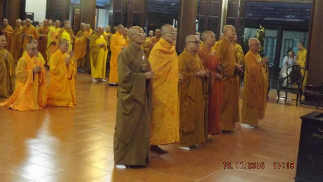 Trang nghiêm lễ nhập kim quan Trưởng lão Hòa thượng Thích Thiện Bình