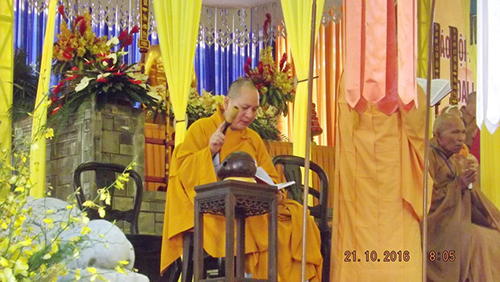 Trang nghiêm Tấn đàn Thập thiện và Bồ-tát giới tại gia.