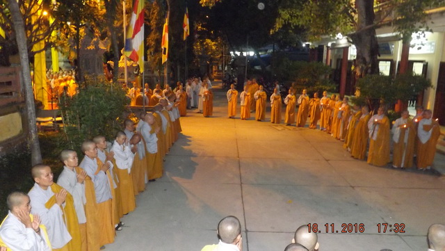 Trang nghiêm lễ nhập kim quan Trưởng lão Hòa thượng Thích Thiện Bình