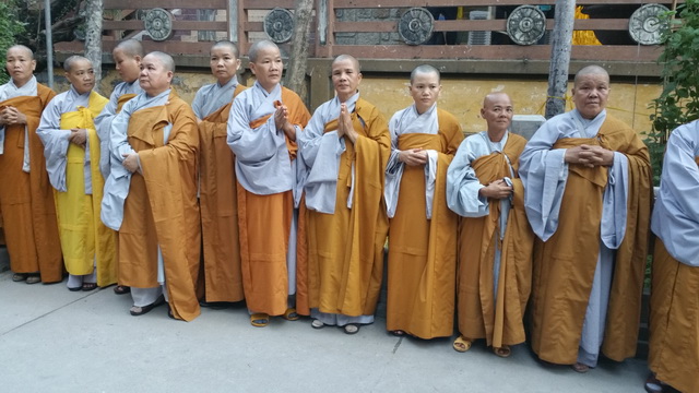 Trang nghiêm lễ nhập kim quan Trưởng lão Hòa thượng Thích Thiện Bình