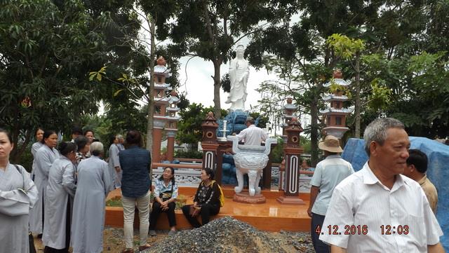Chùa Hưng Long: Lễ thỉnh tôn tượng Phật và Bồ Tát.