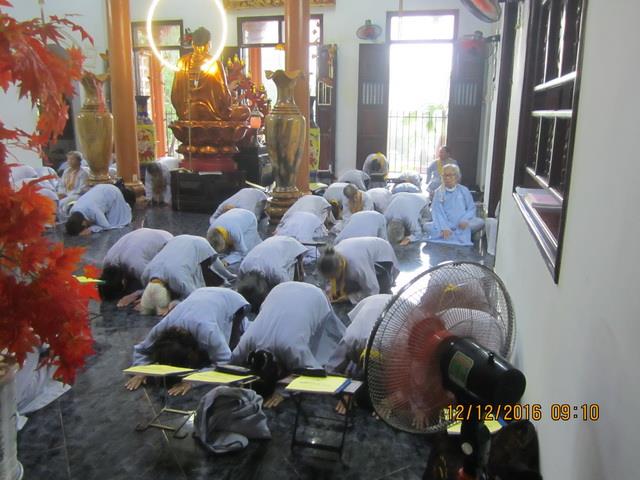 Đạo tràng Bát quan trai Tổ đình Thiên Bửu tổ chức lễ tri ân Tam bảo và tổng kết cuối năm.