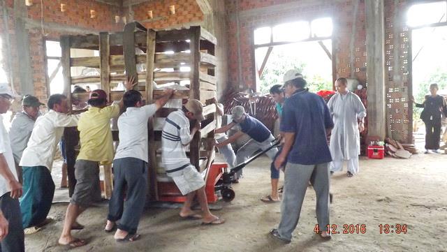 Chùa Hưng Long: Lễ thỉnh tôn tượng Phật và Bồ Tát.