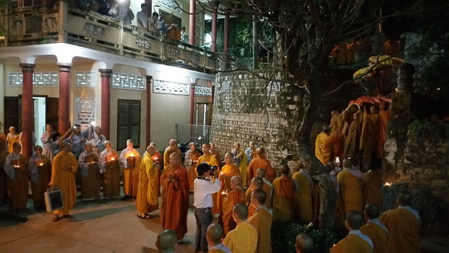 Trang nghiêm lễ nhập kim quan Trưởng lão Hòa thượng Thích Thiện Bình