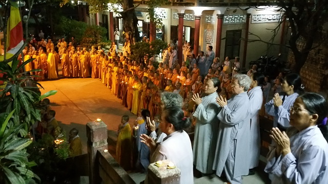 Trang nghiêm lễ nhập kim quan Trưởng lão Hòa thượng Thích Thiện Bình