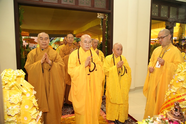 TT. Huế: Ban Trị sự GHPGVN tỉnh kính viếng tang lễ Cố HT. Thích Chơn Thiện