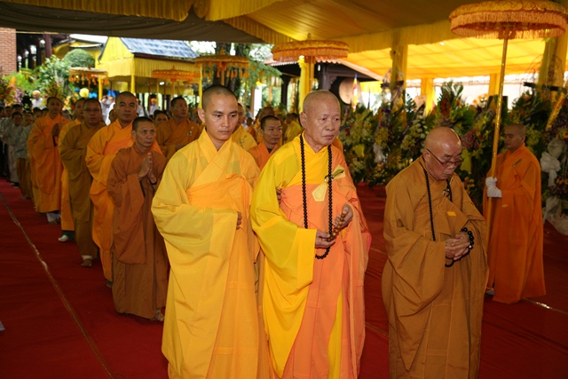 TT. Huế: Ban Trị sự GHPGVN tỉnh kính viếng tang lễ Cố HT. Thích Chơn Thiện