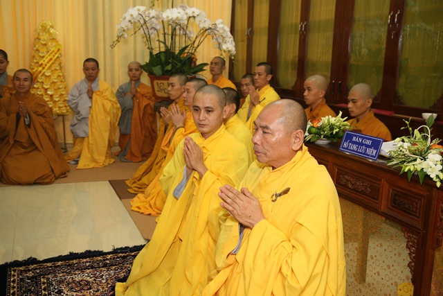 TT. Huế: Ban Trị sự GHPGVN tỉnh kính viếng tang lễ Cố HT. Thích Chơn Thiện